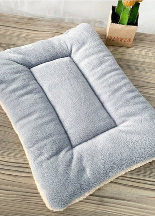 Winter Pet Warm Sleeping Pad