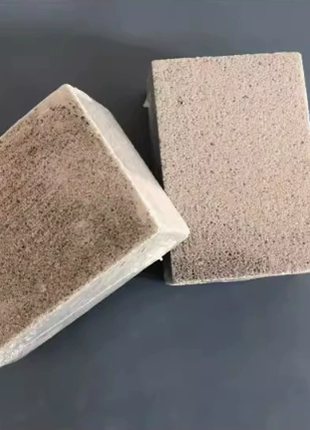 Grill Cleaning Brick for BBQ Racks and Cookers