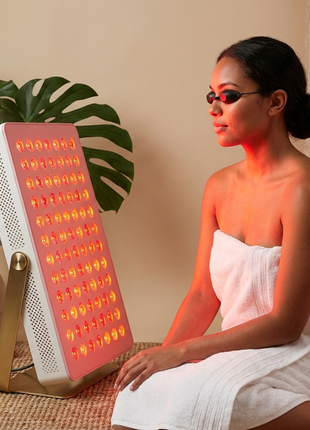 RadiancePro 300W Dual-Chip LED Light Therapy Panel